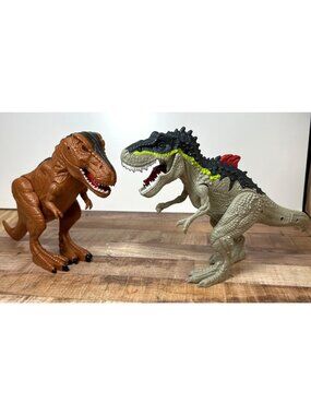 Realistic Brown & Black T-Rex Dinosaur Toy With Movable Jaw & Arms Batteries
